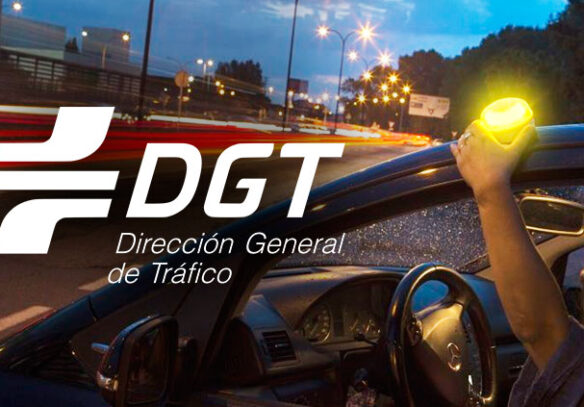 Lee más sobre el artículo Normativa oficial de la DGT sobre los dispositivos de señalización luminosa